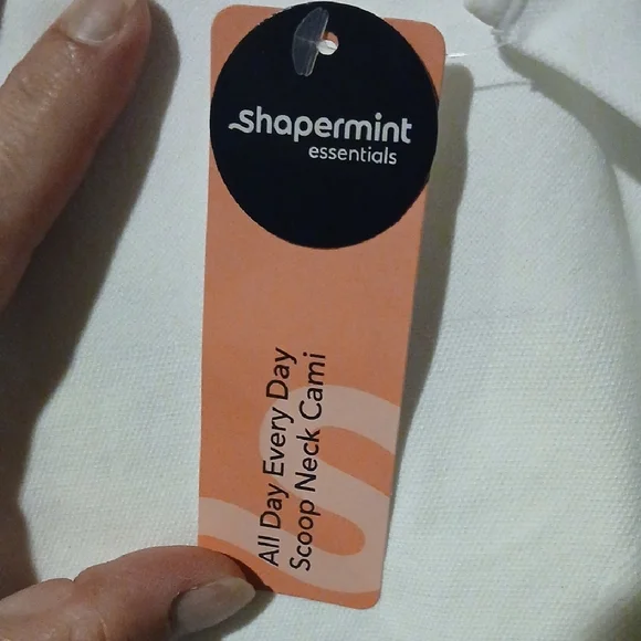 Shapermint White Women's Slim Fit Camisole Tank - Picture 3 of 3